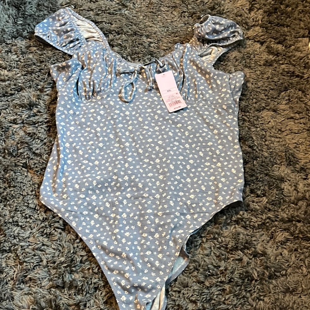 Blue floral print bodysuit